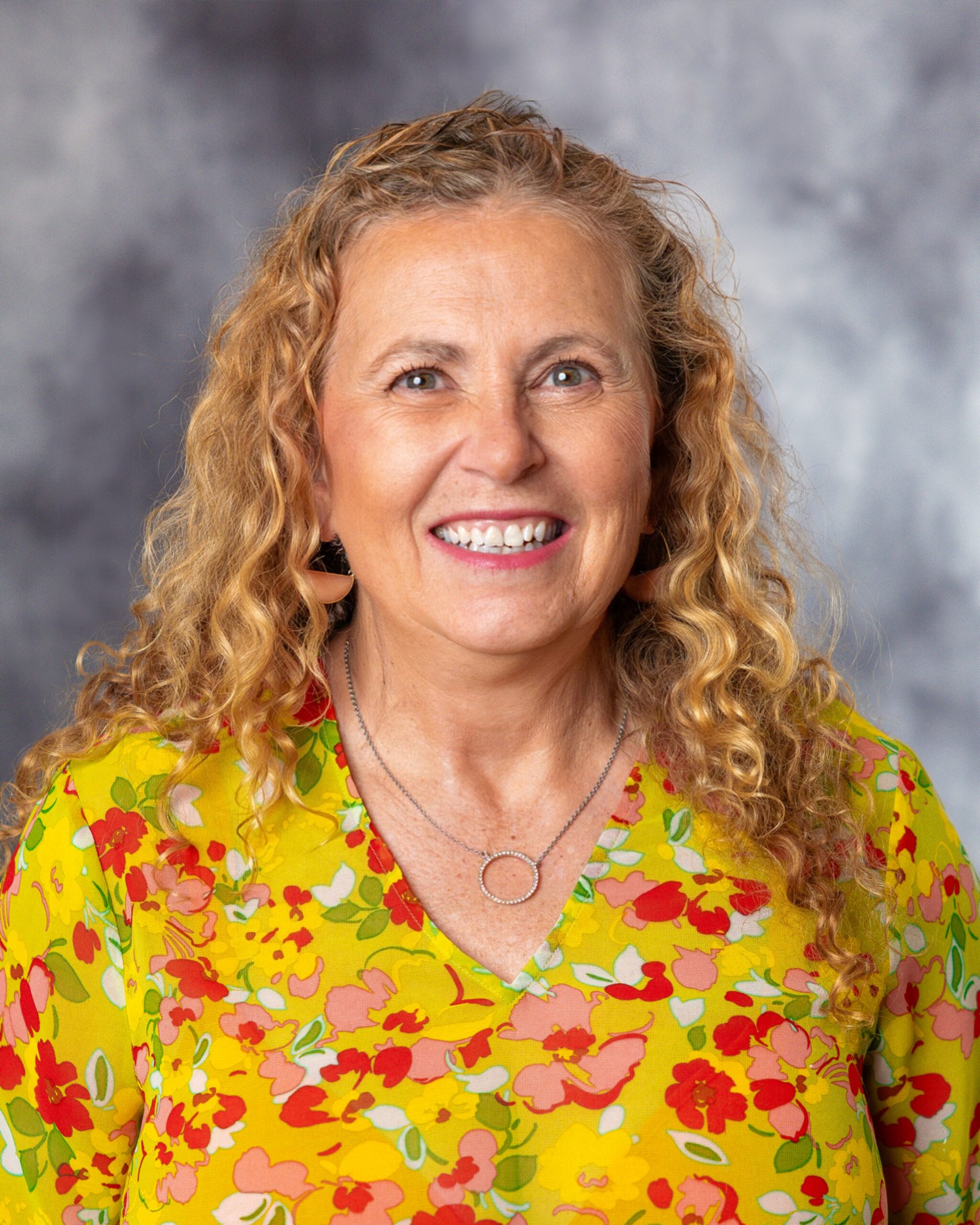 Lori McDowell Headshot